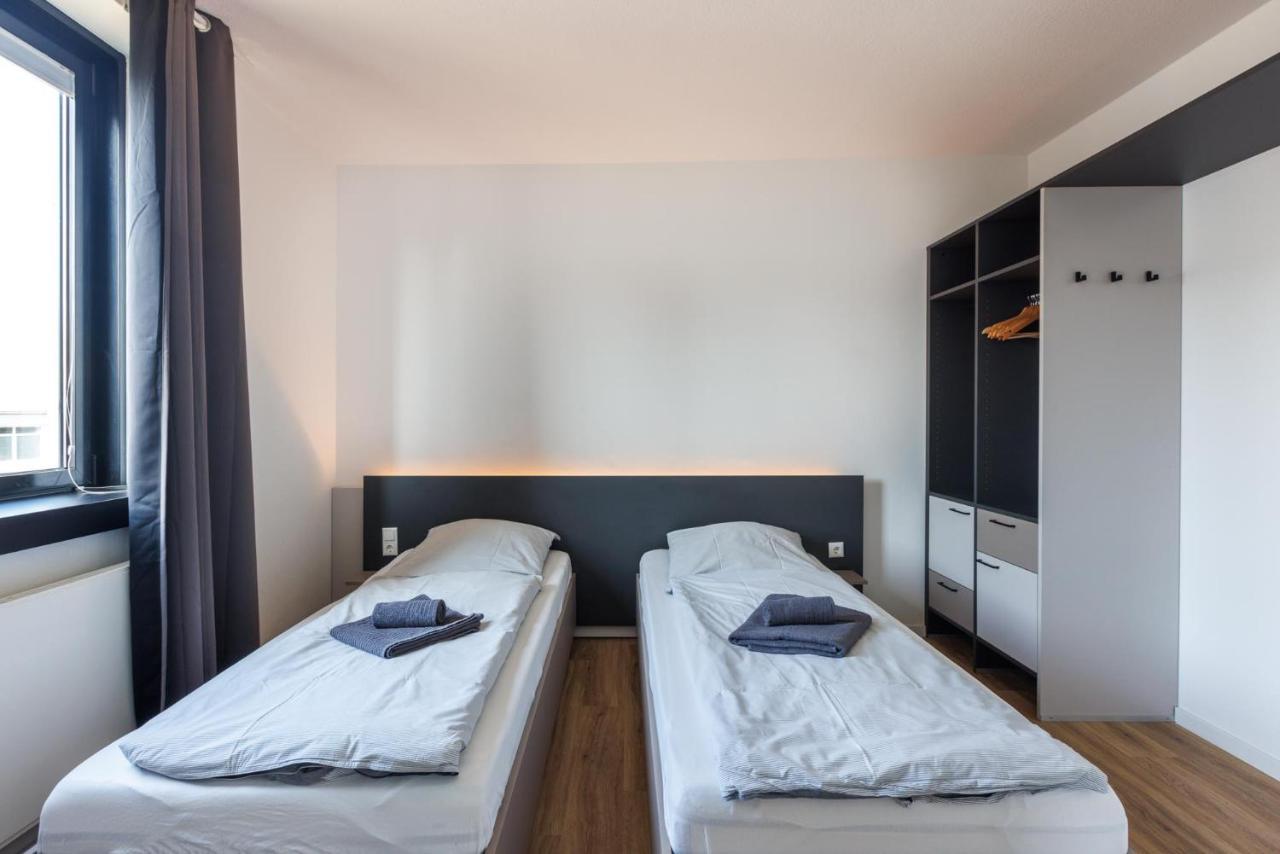 Glueck Auf Appartements Dueppelstrasse Oberhausen  Exterior photo