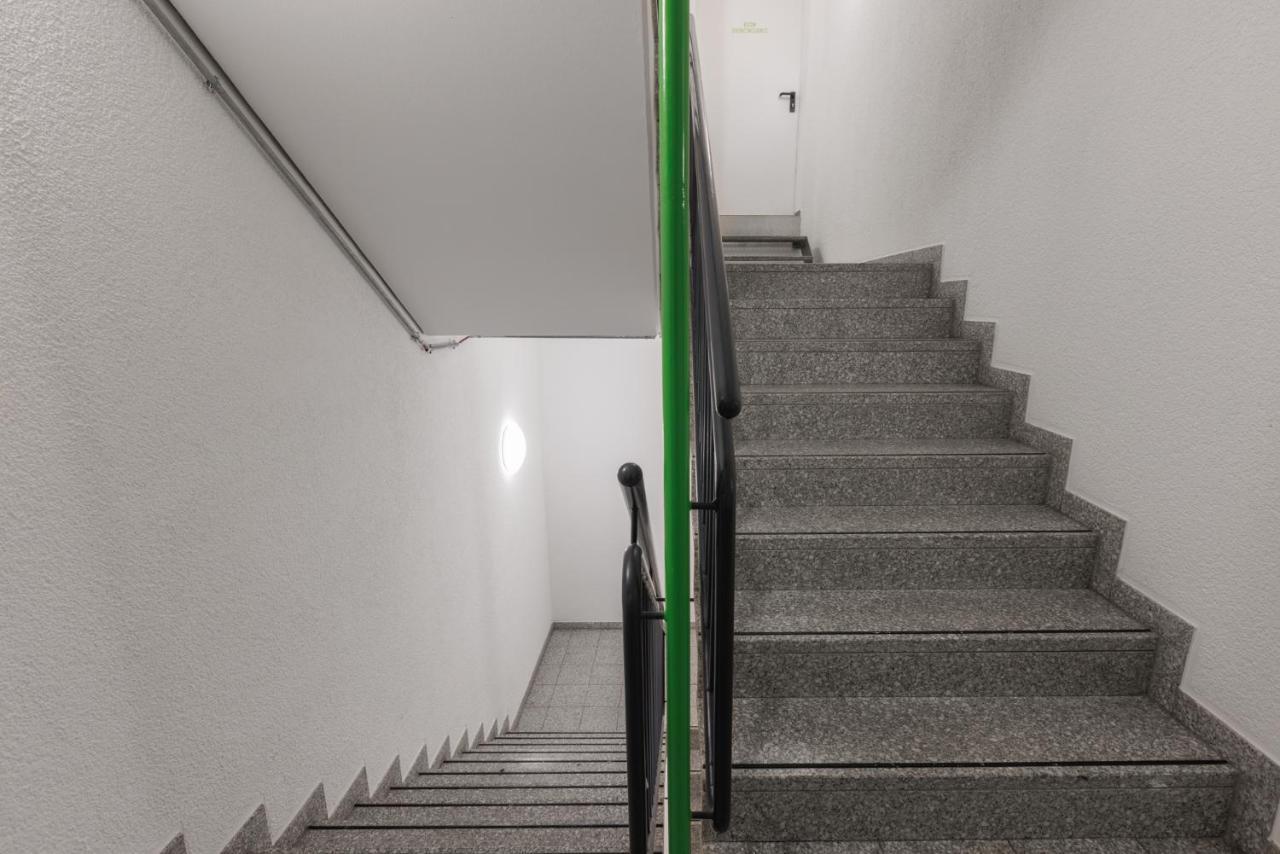 Glueck Auf Appartements Dueppelstrasse Oberhausen  Exterior photo